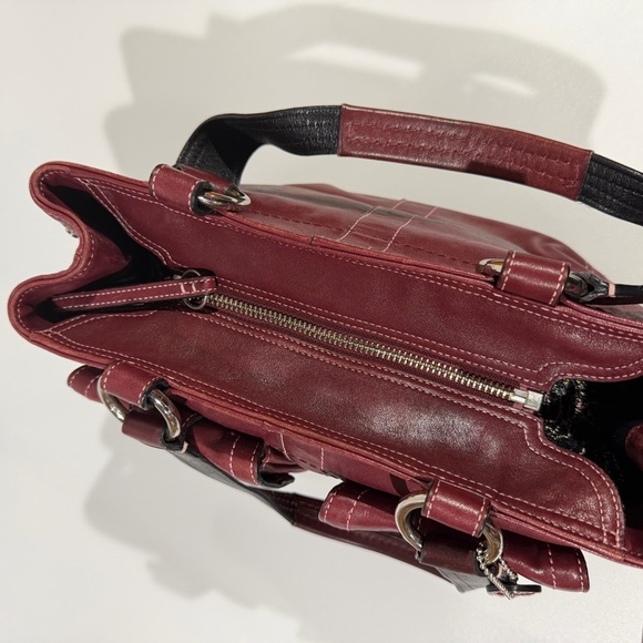 Unavailable - Picture 6 of 12